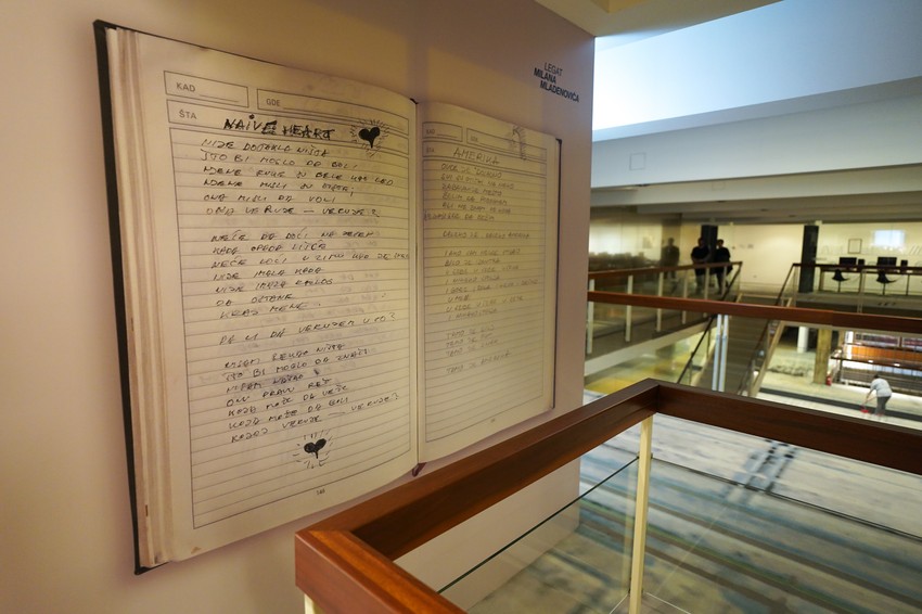 Legat Milana Mladenovića