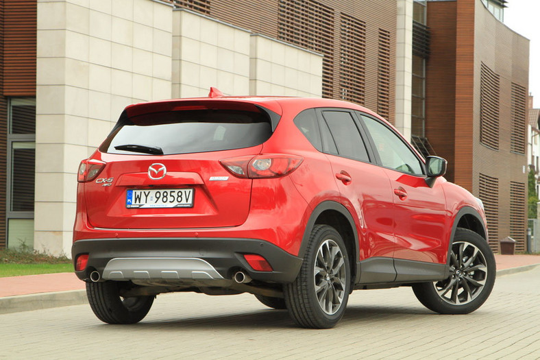 Test Mazdy CX5 2.5 SkyactivG 4x4 Szybki SUV z dużym