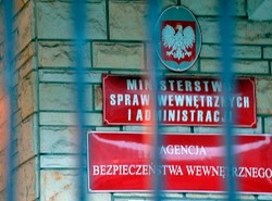 Tanie państwo jest coraz droższe