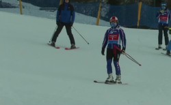 Prezydent Duda wśród uczestników charytatywnych zawodów narciarskich w Zakopanem. Zachwalał szczepionki