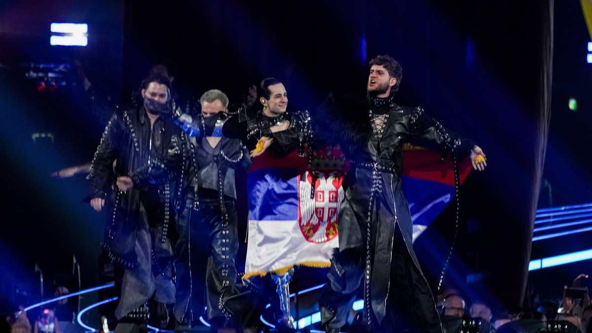 EVO KOLIKO POENA JE SRBIJA DOBILA OD ŽIRIJA Crna Gora i Hrvatska nam dale maksimalnih 12! Saopšteni glasovi u finalu Evrovizije 2026