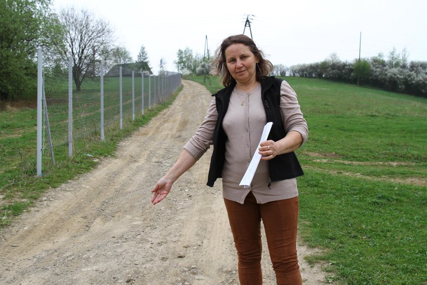 Piotrowicz blokuje drogę sąsiadom