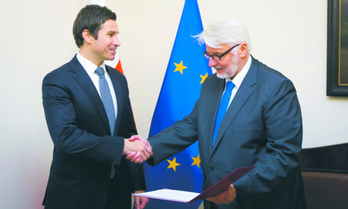 Robert Grey przepracował w ministerstwie zaledwie dwa miesiące