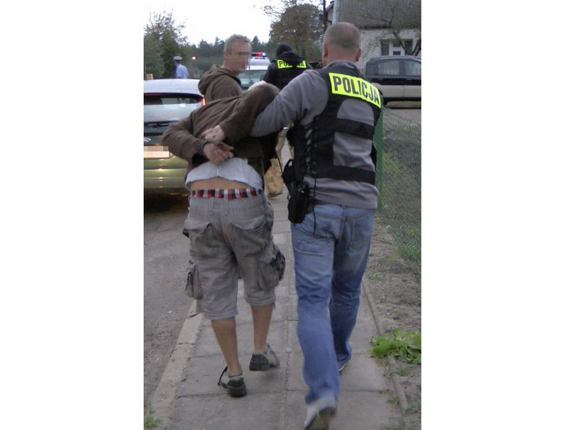 Areszt dla dwóch Polaków podkładających bomby w sklepach Ikea