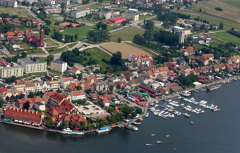 Mikołajki - mieszkańcy Tolkmicka mają nadzieję, że ich miasteczko po przekopaniu mierzei też zacznie kwitnąć