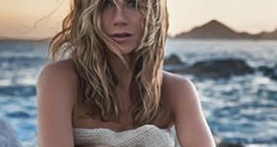 Jennifer Aniston: ikrek után illatfelhő