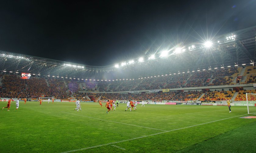 Ekstraklasa nie obawia się zamachów, ale...