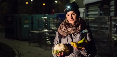 Zaskakująca moda wśród młodzieży. "Jemy ze śmietników"