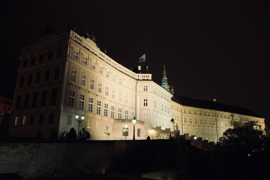 Zamek na Hradczanach jest siedzibą prezydenta Republiki Czeskiej. 