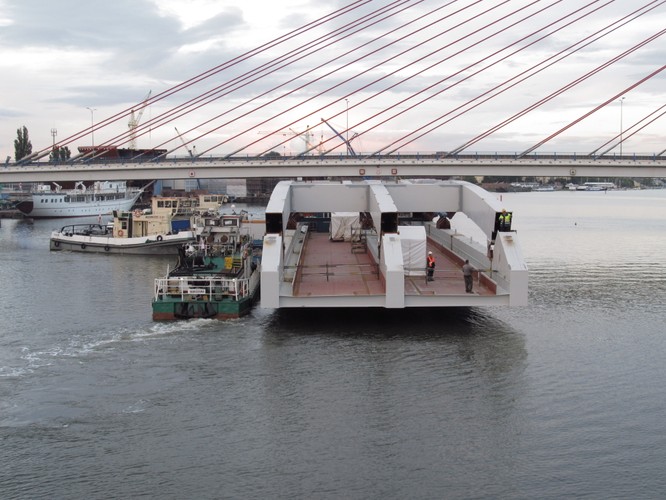 W 2014 r. w porcie w Gdańsku przeładowano w 2014 r. ponad 32 mln ton towarów (więcej o 2 mln ton niż rok wcześniej). Rekordy pady w ilości przeładowanych zbóż, rudzie i kruszywach, za to prawie o jedną trzecią załamały się transporty węgla.