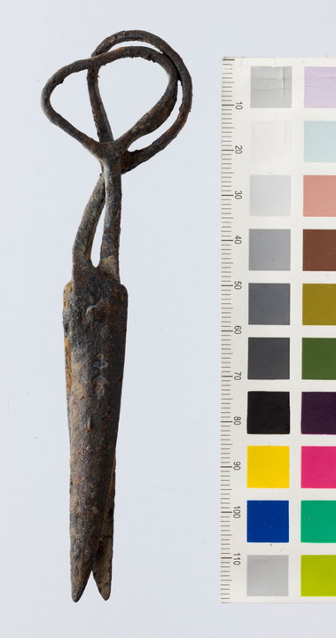 Średniowieczne nożyczki znalezione w Cieszynie