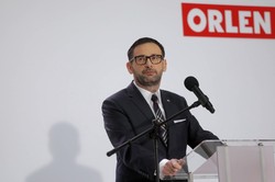 Obajtek: Orlenu w żadnym wypadku nie interesują inwestycje w duże elektrownie atomowe