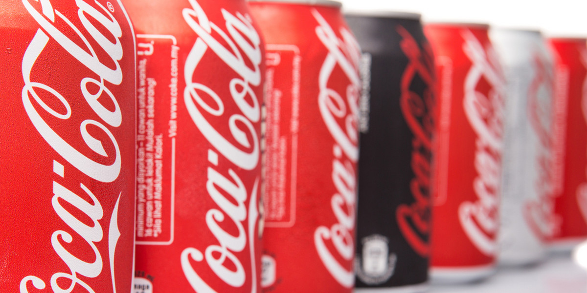 Coca-Cola wstrzymuje wszelkie płatne reklamy w mediach społecznościowych przynajmniej na 30 dni