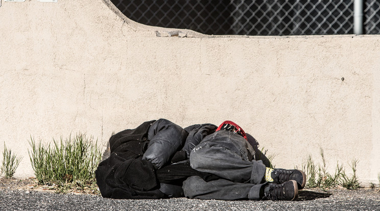 A hajléktalan férfi egy bicskával szúrta mellkason egykori párját /Illusztráció: Northfoto