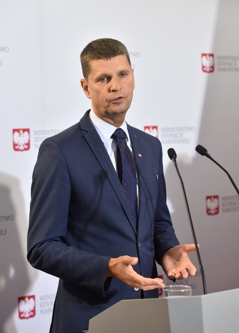 Dariusz Piontkowski, minister edukacji