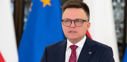 Skandal przed domem Hołowni. Pojawili się wściekli rolnicy i... To trzeba zobaczyć