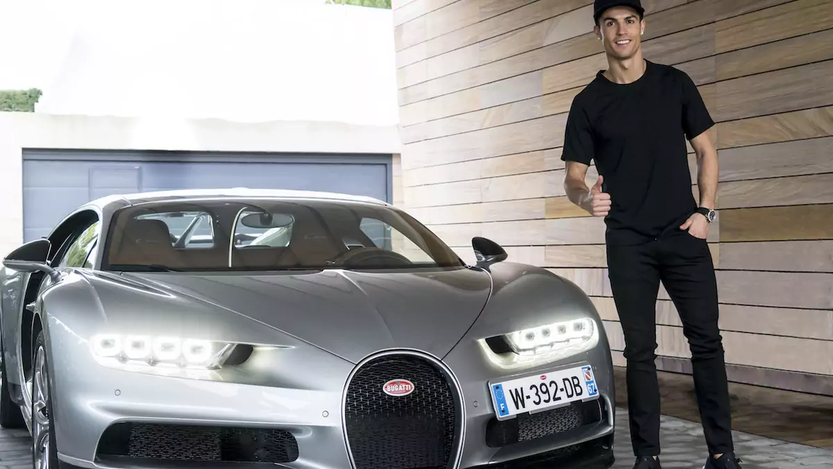 Cristiano Ronaldo i Bugatti Chiron