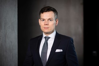 Szef KNF: Nie można kwestionować podstawowych zasad rynku [OPINIA]