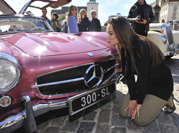 Anna Mucha i inne gwiazdy zaszaleją Mercedesami