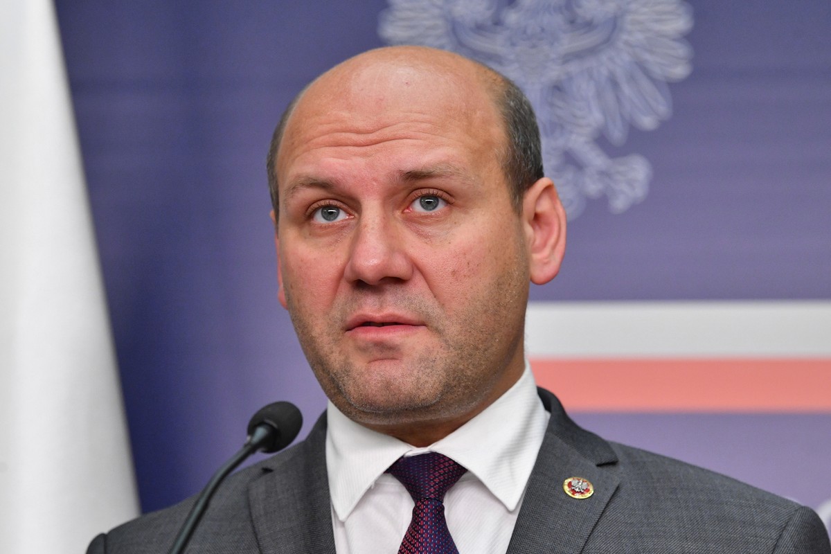 Szymon Szynkowski vel Sęk