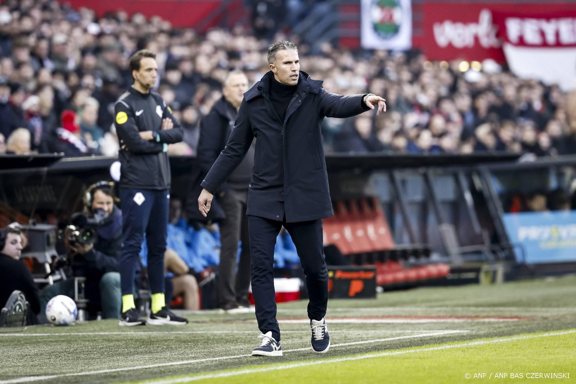 Na 2 uit 10 zeges: Van Persie voelt zich 'op één lijn' met Feyenoord