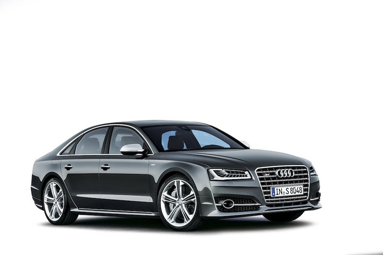 Audi S8