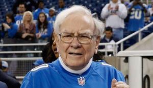 Warren Buffett.Leon Halip/Getty Images