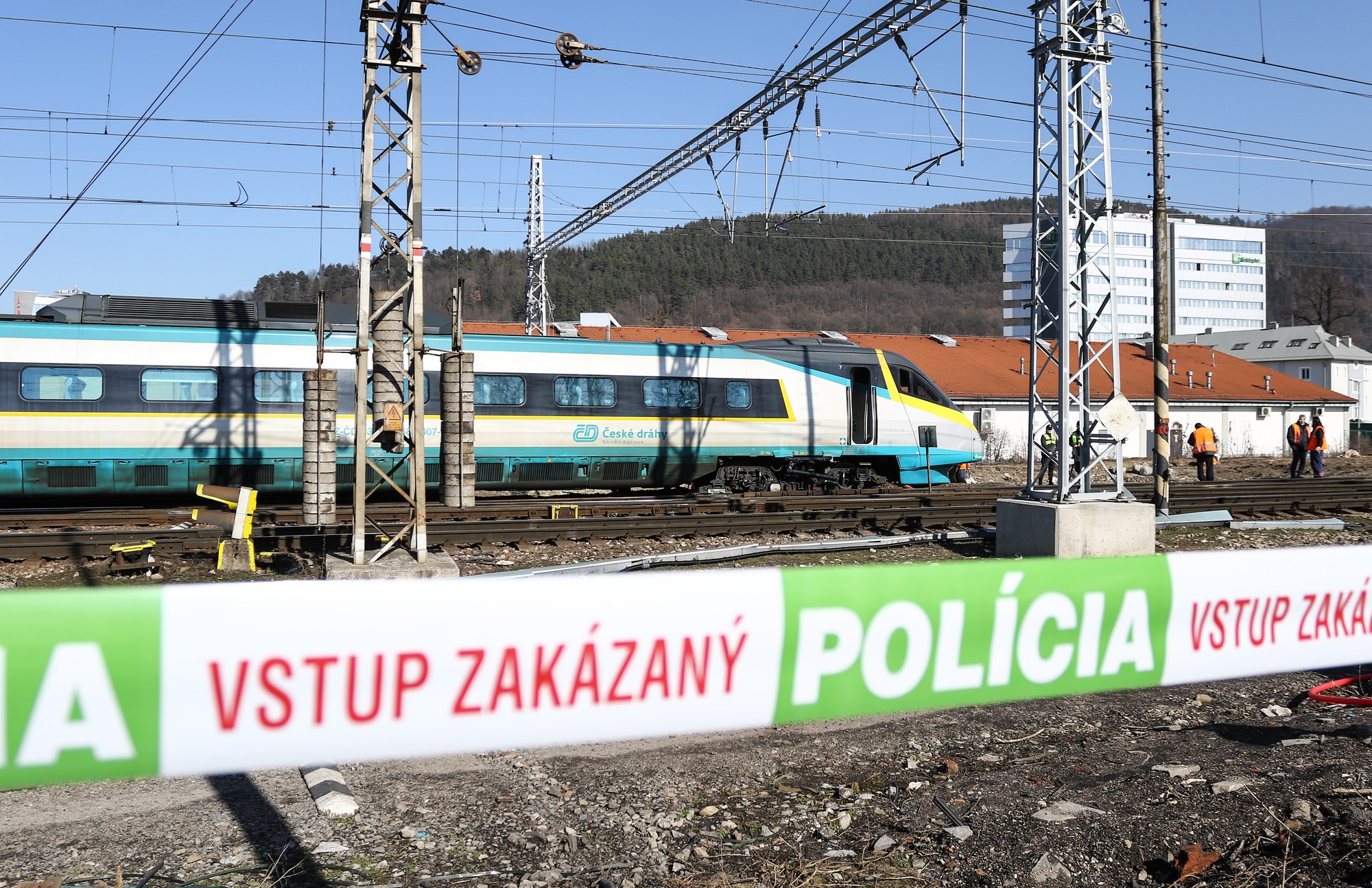 Na železničnej stanici v Žiline sa v stredu dopoludnia vykoľajil vlak SuperCity Pendolino smerujúci z Prahy do Košíc.