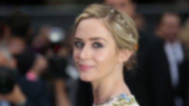 Emily Blunt na uroczystej premierze filmu "Dziewczyna z pociągu". Ale kreacja!