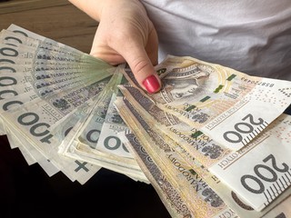 Darowizna dla fundacji powiązanej z darczyńcą to ukryte zyski