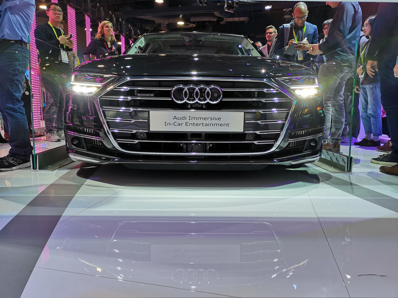 Kino samochodowe Audi Immersive In Car Entertainment 