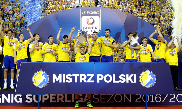 Piłkarze ręczni Vive Tauron Kielce mistrzem Polski