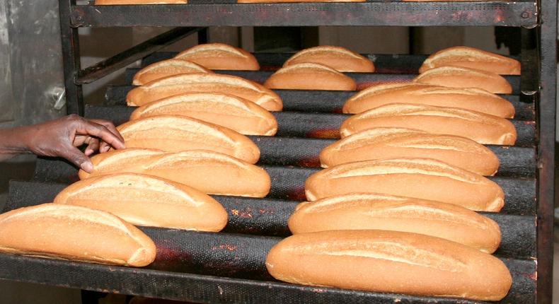 La farine de blé est utilisée pour la fabrication de pain au Sénégal, une denrée d'une très forte consommation