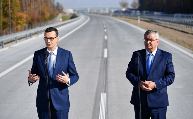 "Podróż z Białegostoku do Krakowa skróci się do 5 godzin". W piątek zatory drogowe przejdą do historii