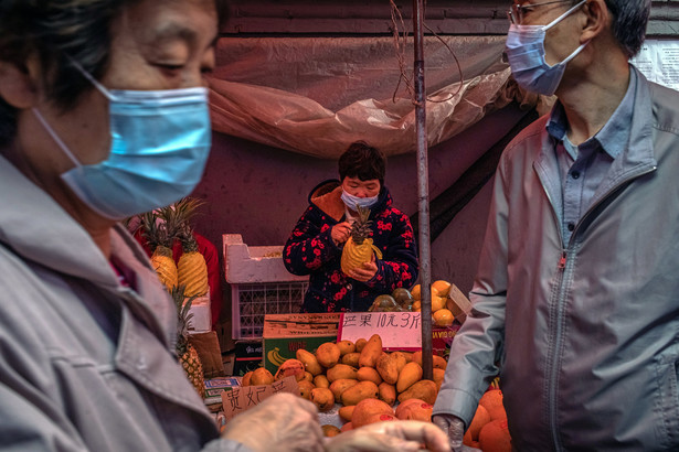 Koronawirus w Chinach. Ponowny wzrost nowych przypadków