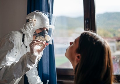 Koronavírus: meddig fertőz, aki elkapta?