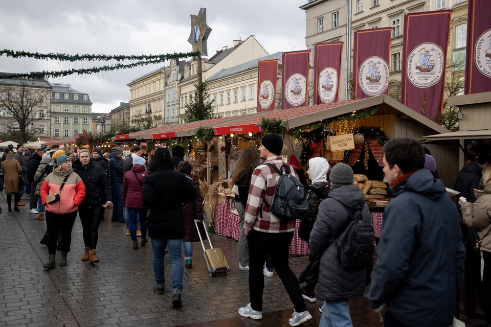 Jarmark bożonarodzeniowy na Rynku Głównym w Krakowie