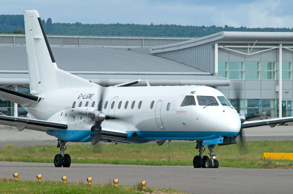 U izveštaju koji je objavljen nakon nesreće navodi se da je posada najverovatnije mislila da je grom onesposobio autopilot