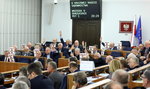"PiS zhańbił Senat". Godzina próby prezydenta