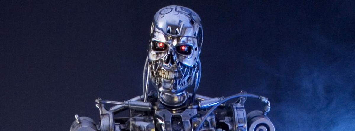 Robot T 800 z filmu Terminator 2