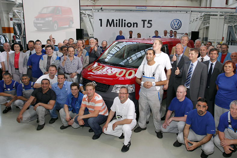 Volkswagen Transporter: 1 milion generacji T5