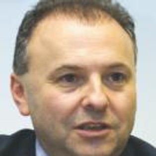 Orłowski: banki ostrożniej podchodzą do kredytów walutowych