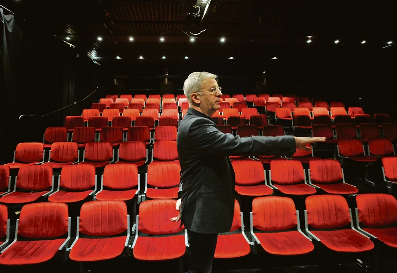 Branimir Brstina u Ateljeu 212