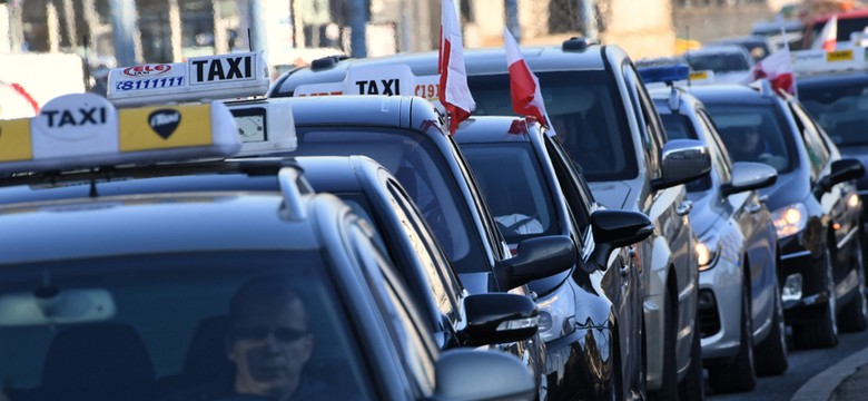 Warszawa: zakończył się protest taksówkarzy