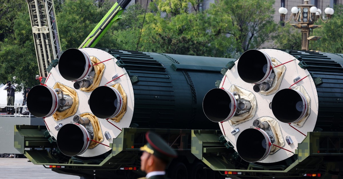 Chiny prężą muskuły. Oto najbardziej zaawansowana broń z Państwa Środka, która została pokazana [ZDJĘCIA]