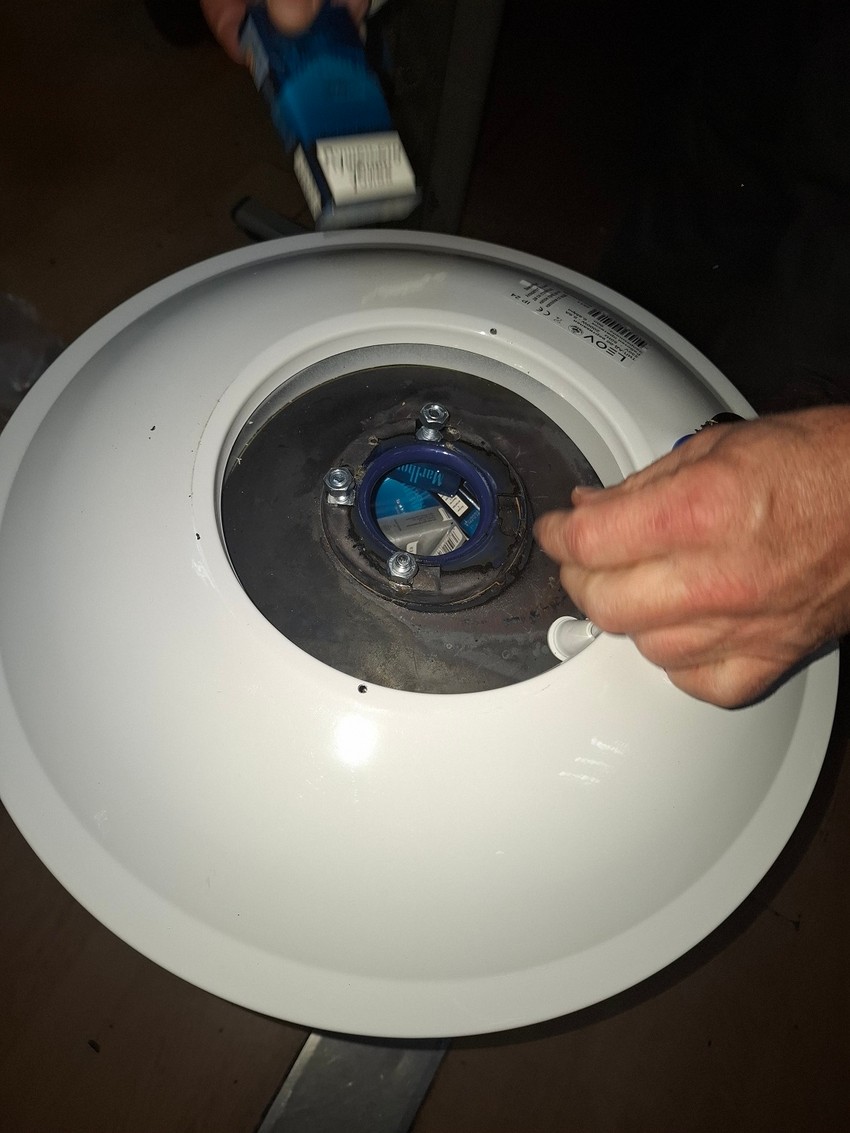 Cigarete u bojleru: Zaplena na Preševu 