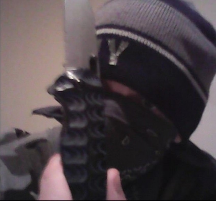 Kruz se hvalio oružjem na Instagramu