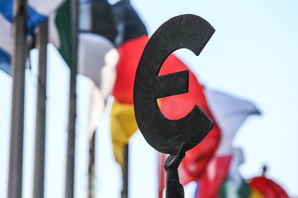 PKB strefy euro i całej Unii wzrosło o 0,4 proc.