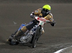 Przy żużlowcach piłkarze to biedacy