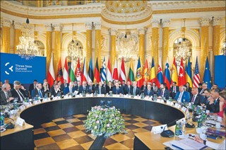 Trójmorze: projekt na dekady czy do zwinięcia po wyborach